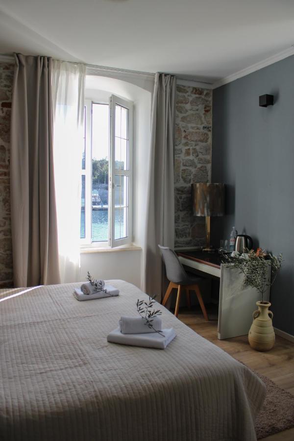 Olife Guesthouse Milna  Exterior foto